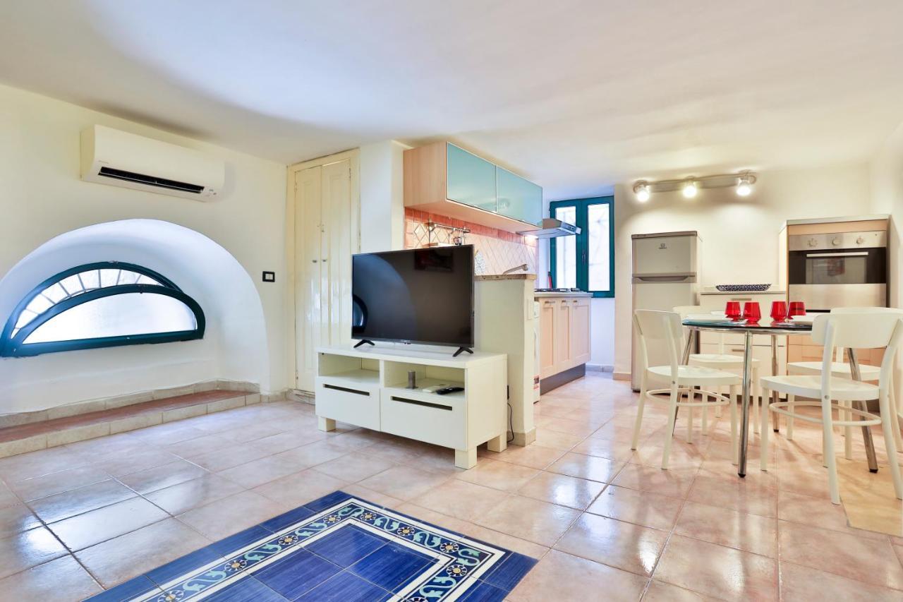 La Tata Comfy In The Old Center * Salerno
